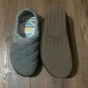 Slippers
